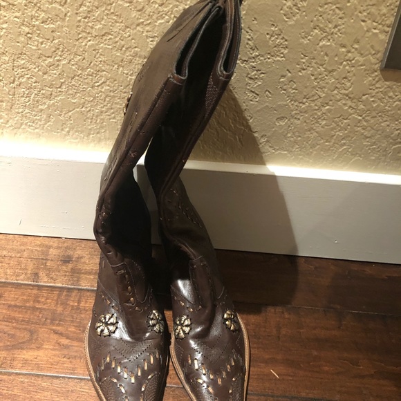 BCBG 100% Leather Cowboy Boots - Picture 4 of 4